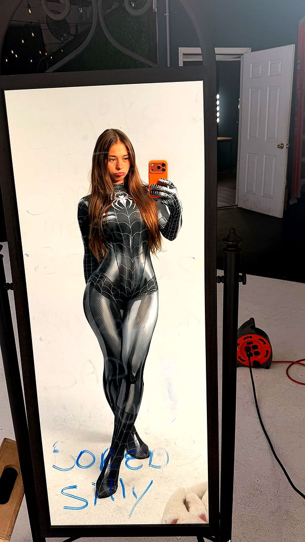 sophieraiin image ~ Altpins