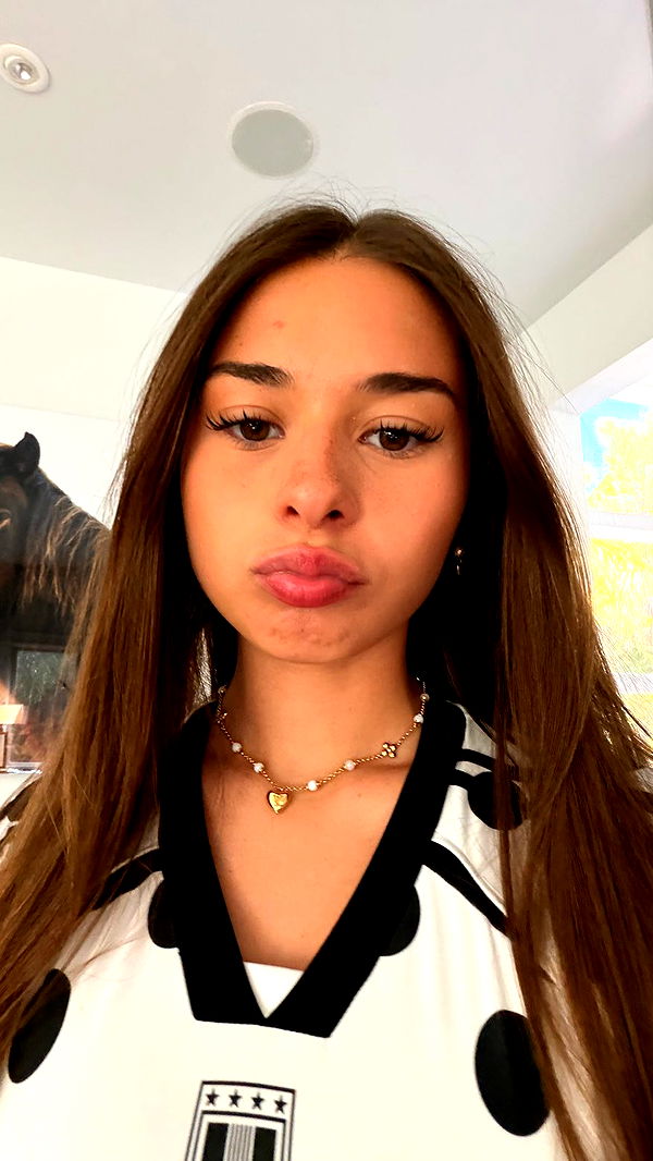 sophieraiin image ~ Altpins