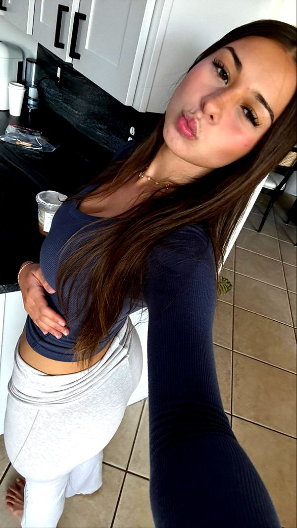 sophieraiin image ~ Altpins