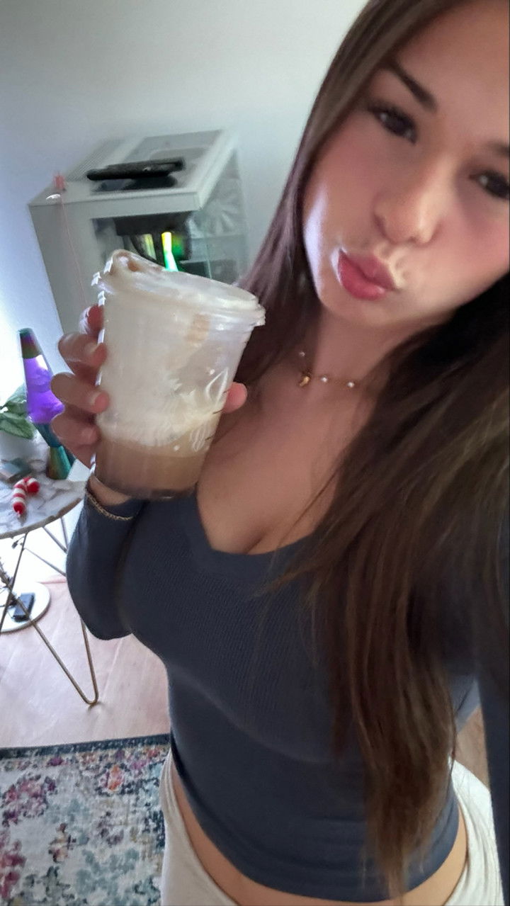 sophieraiin snapchat image archive image