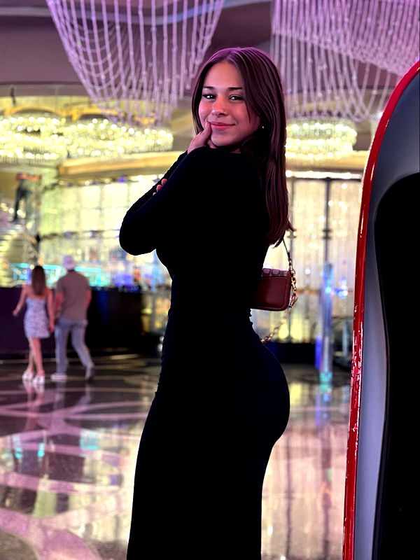 sophieraiin image ~ Altpins