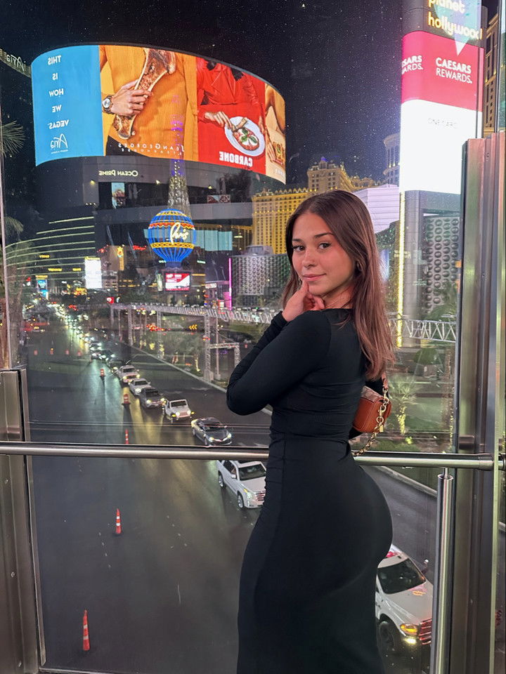 sophieraiin snapchat image archive image