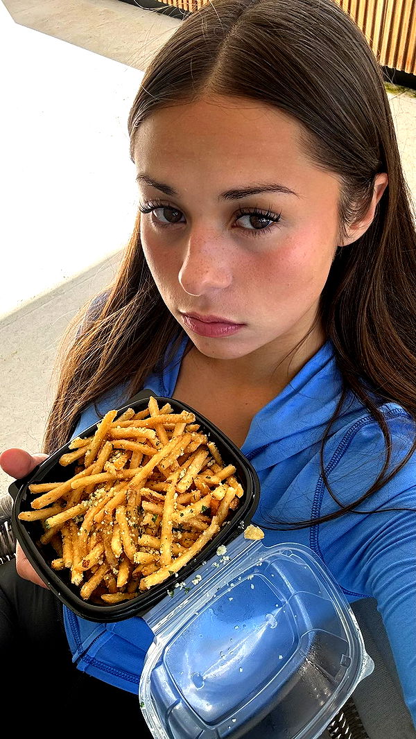 sophieraiin image ~ Altpins