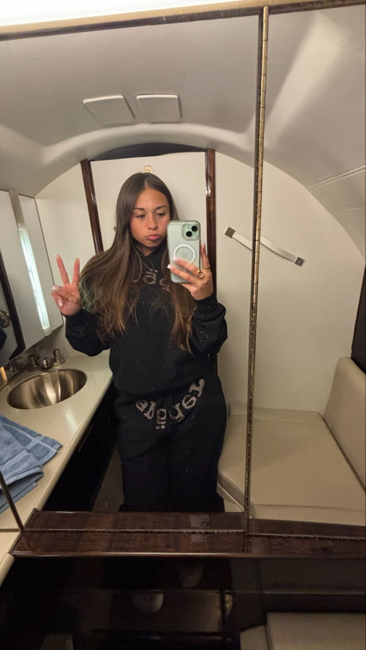 sophieraiin snapchat image archive image