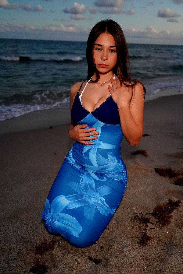 sophieraiin image ~ Altpins