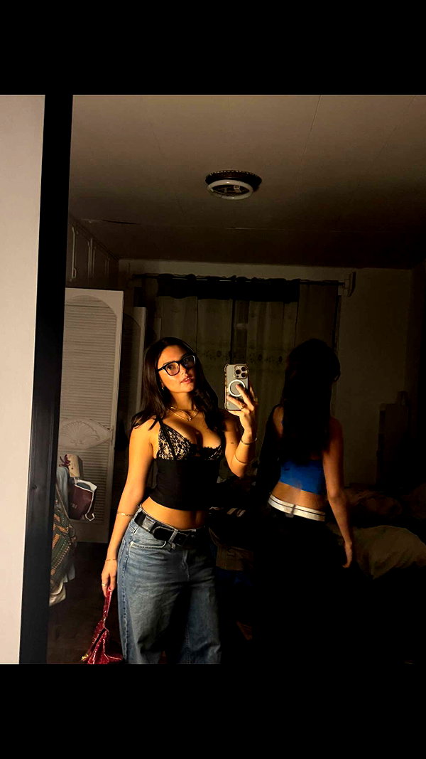 stefaniedra6 snapchat image archive image