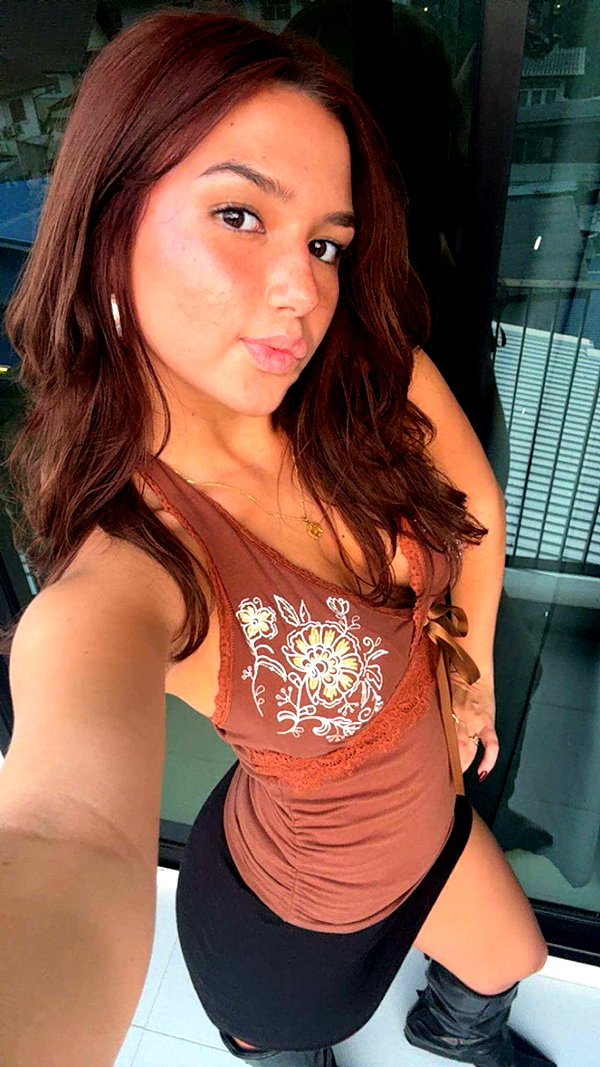 stefaniedra6 snapchat image archive image