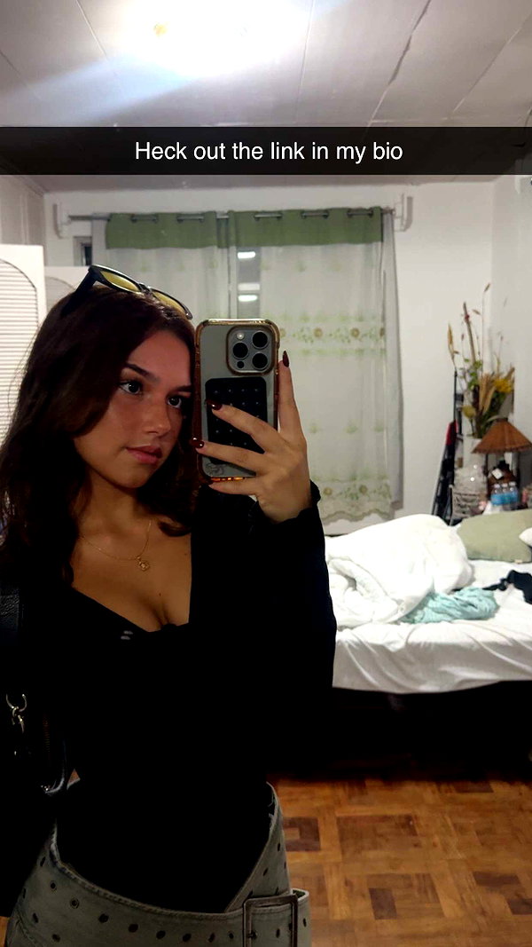 stefaniedra6 snapchat image archive image