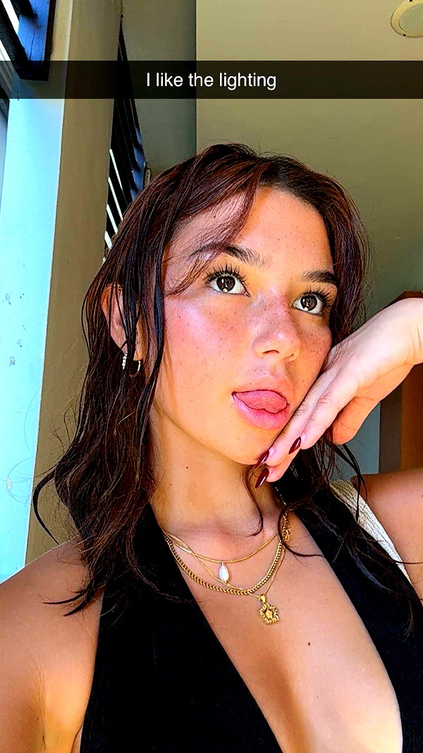 stefaniedra6 snapchat image archive image