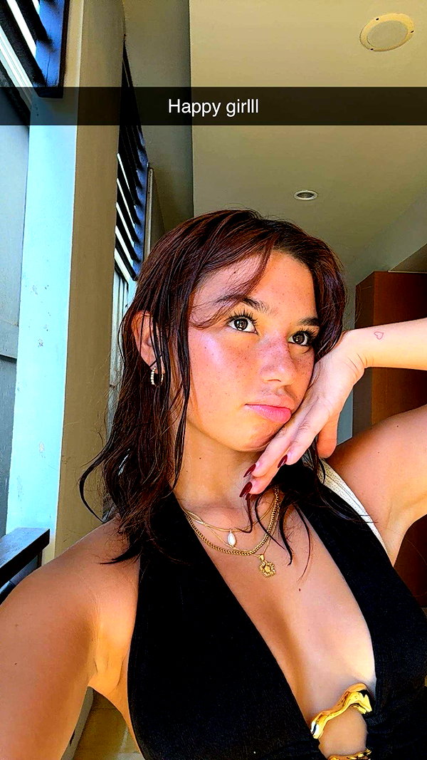 stefaniedra6 snapchat image archive image
