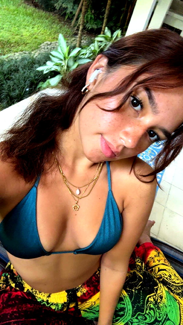 stefaniedra6 snapchat image archive image