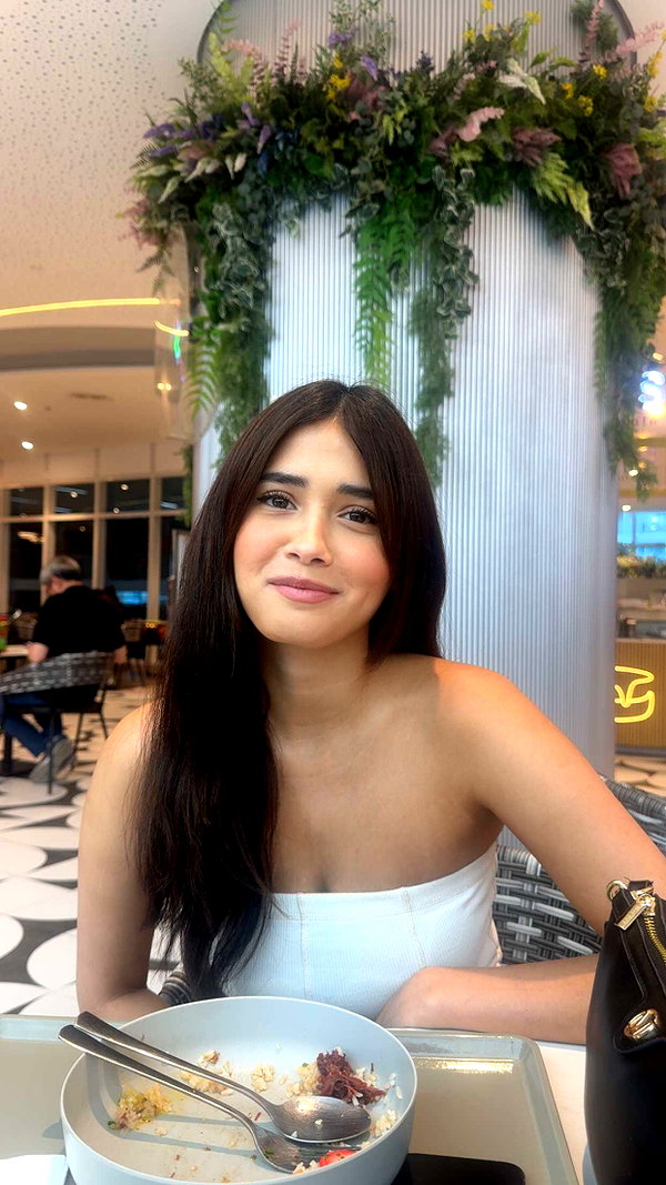 stefaniedra6 snapchat image archive image