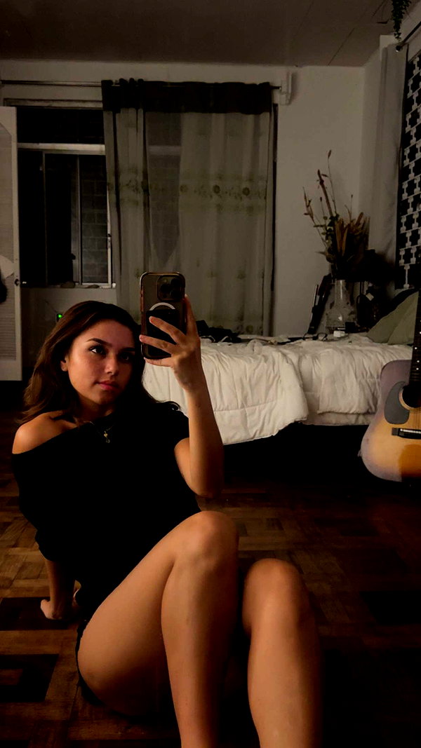 stefaniedra6 snapchat image archive image