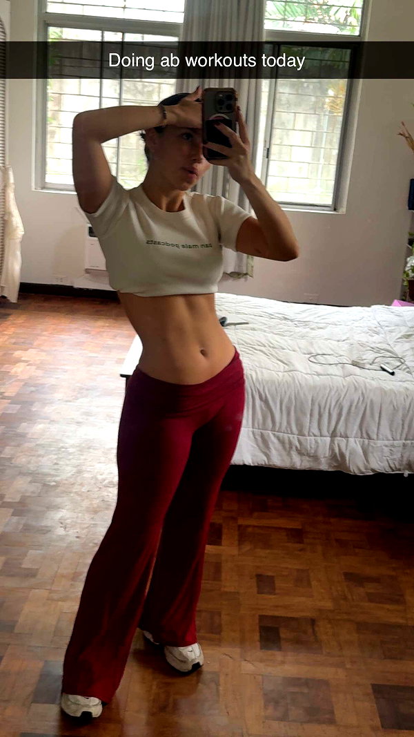 stefaniedra6 snapchat image archive image