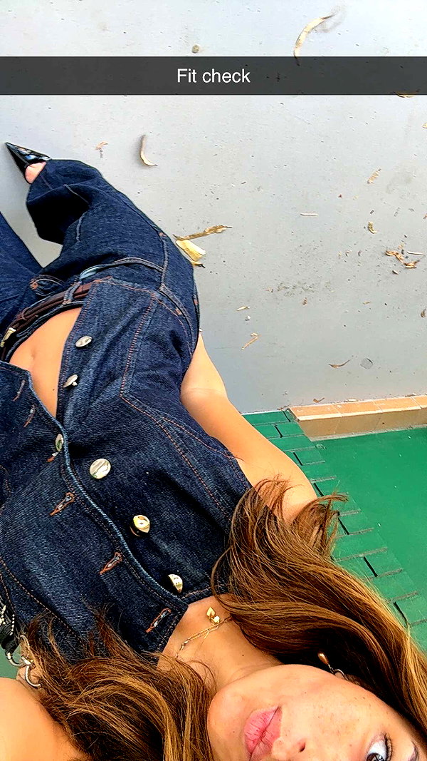 stefaniedra6 snapchat image archive image
