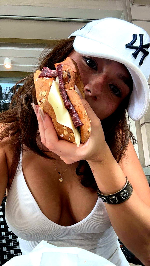 stefaniedra6 snapchat image archive image