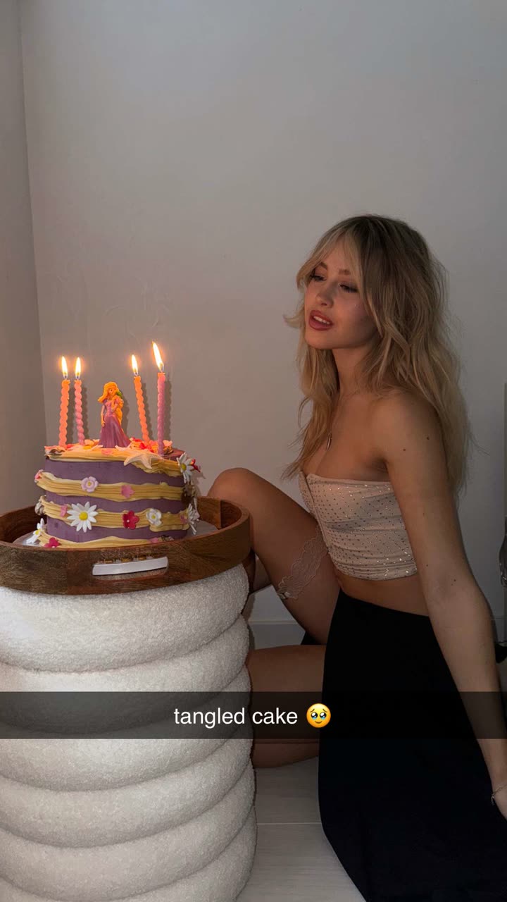 surfsterre snapchat image archive image