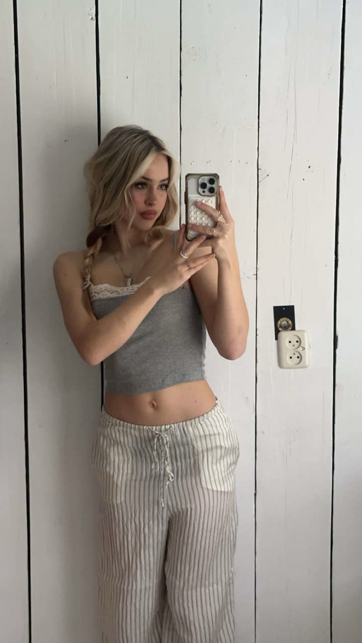 surfsterre snapchat image archive image