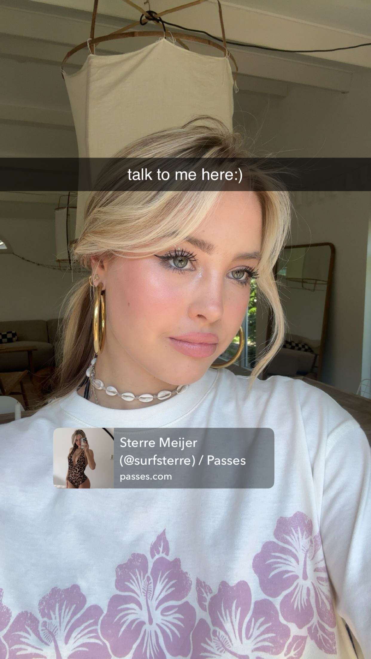 surfsterre snapchat image archive image