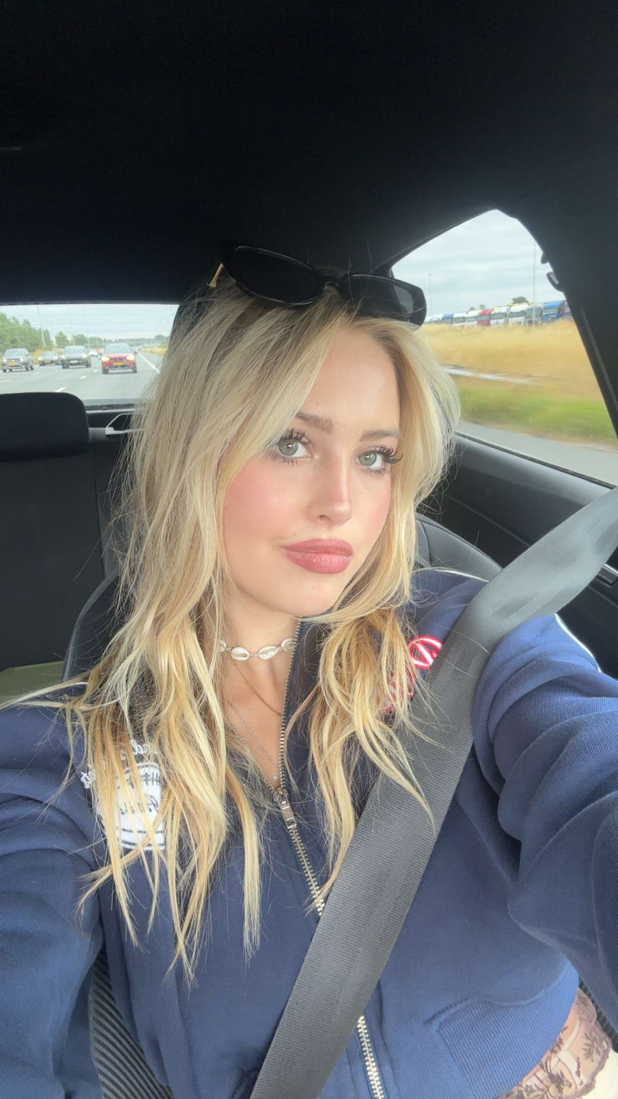 surfsterre snapchat image archive image