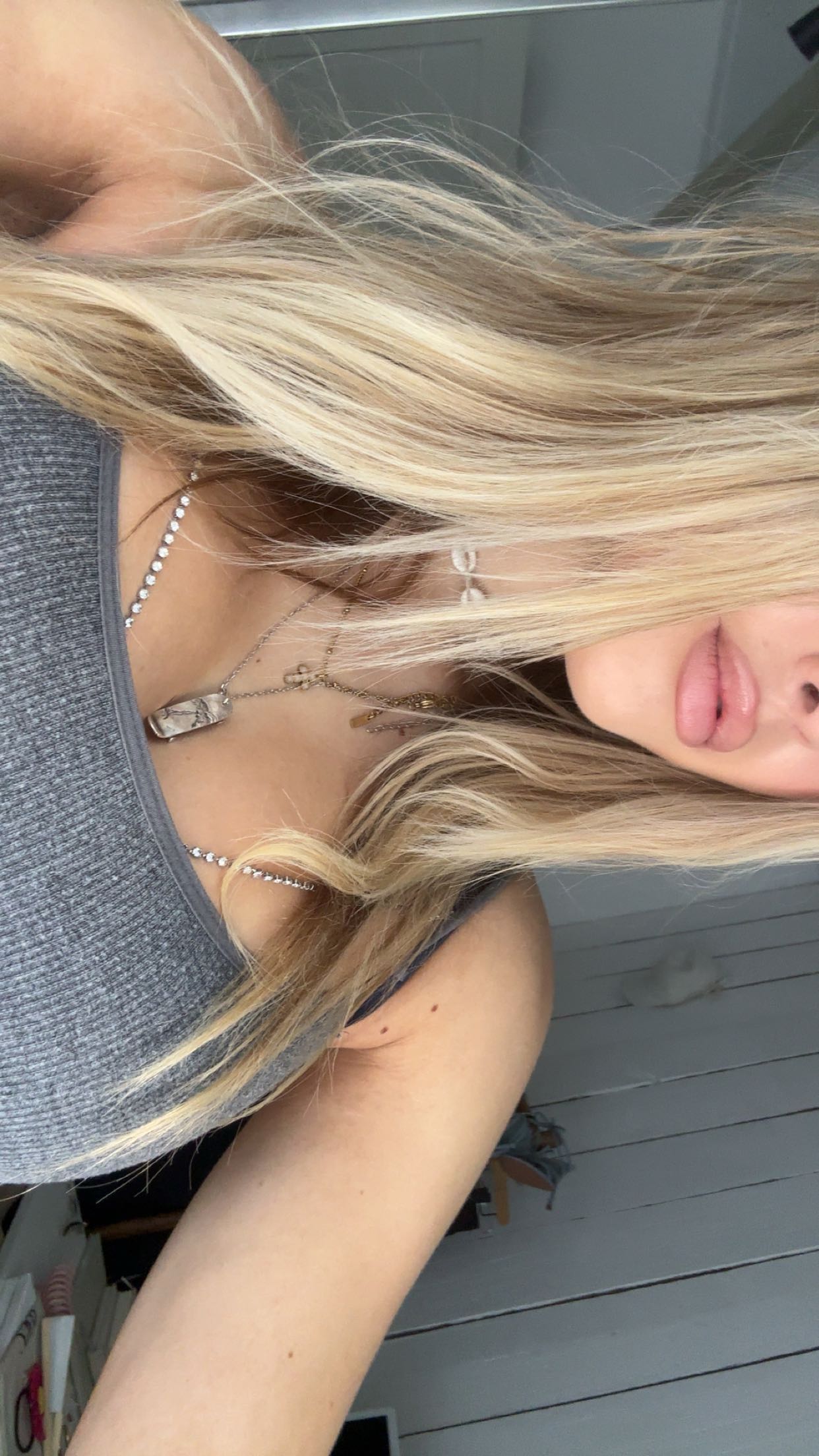 surfsterre snapchat image archive image