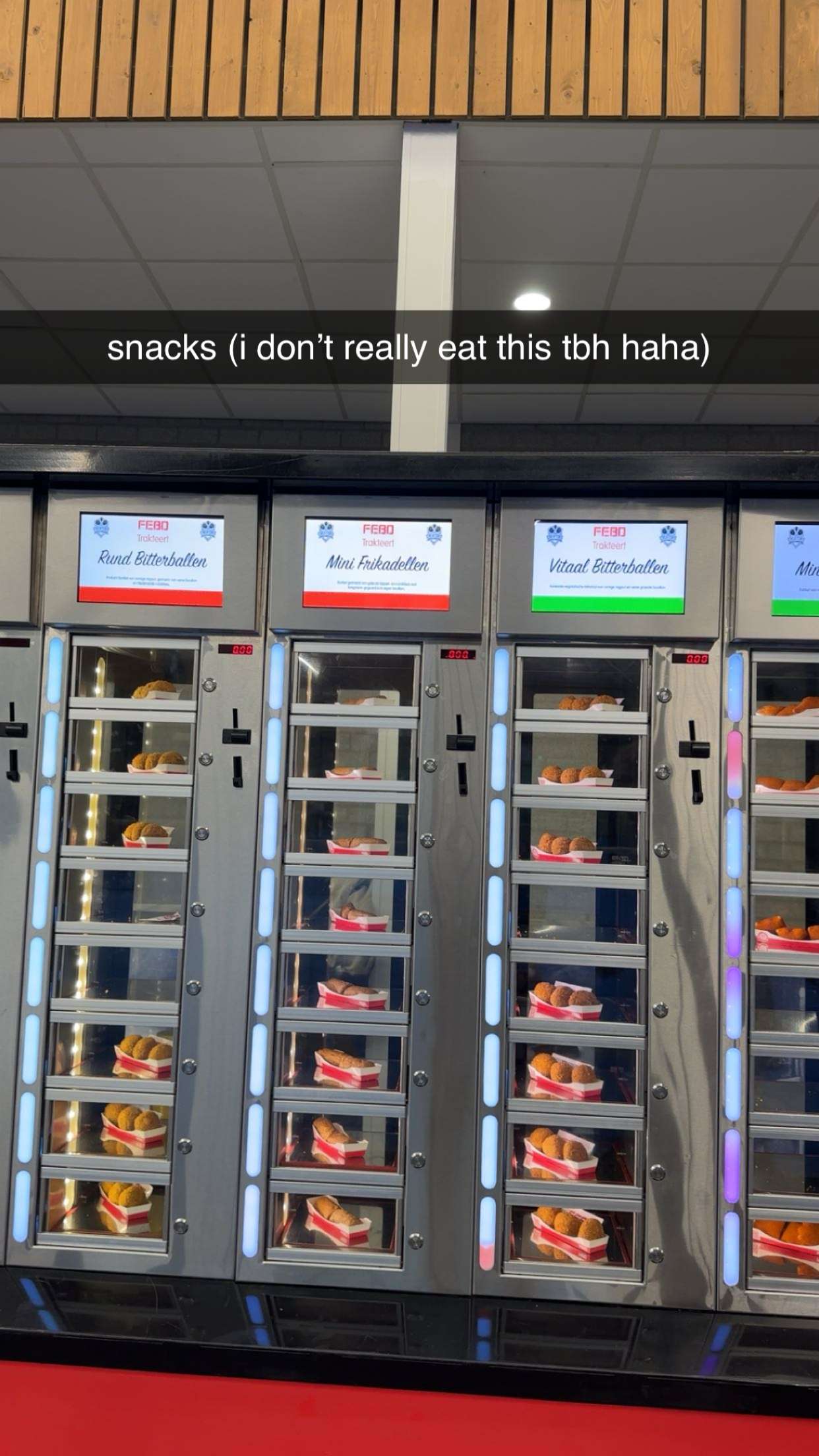 surfsterre snapchat image archive image