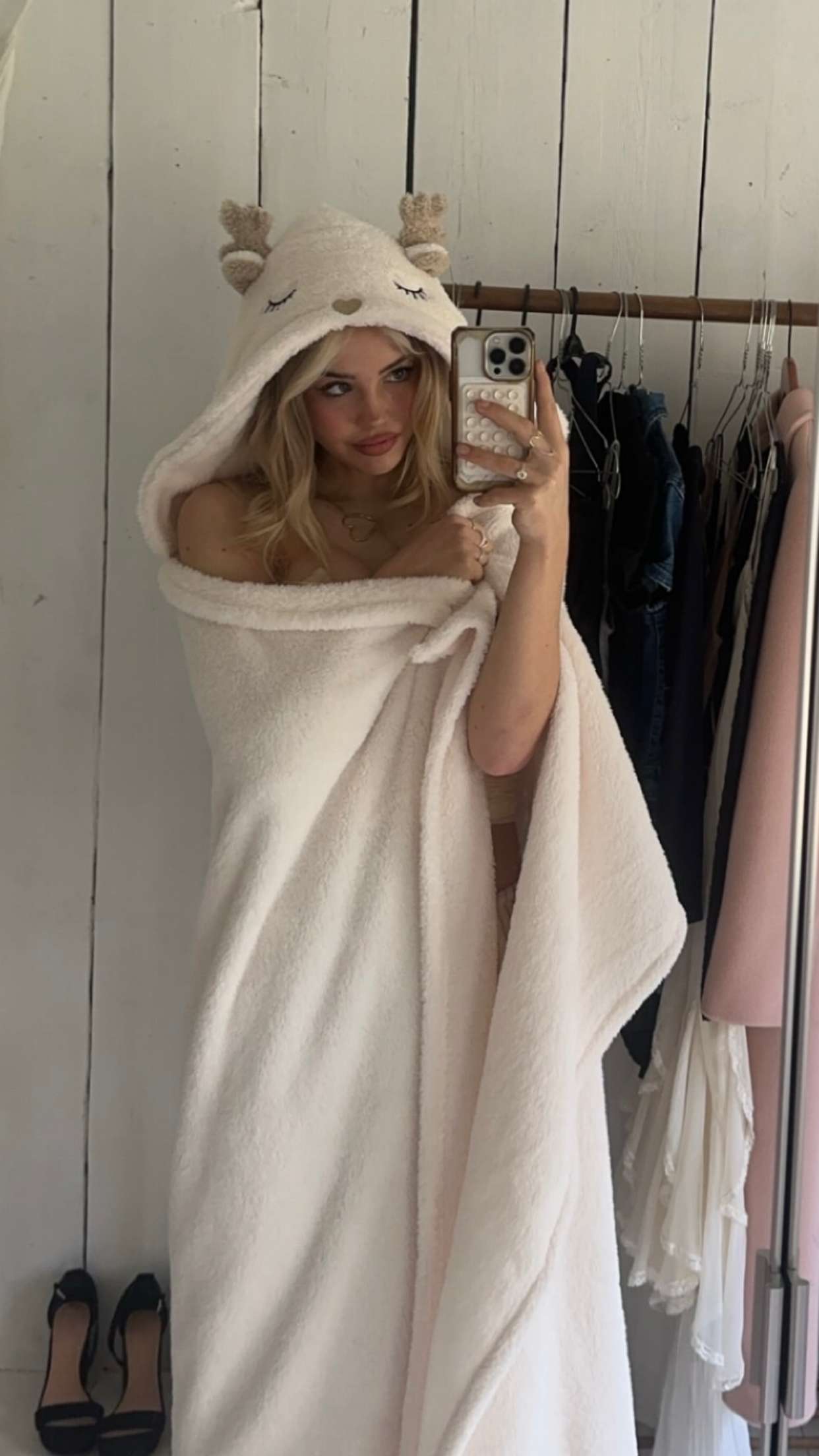 surfsterre snapchat image archive image