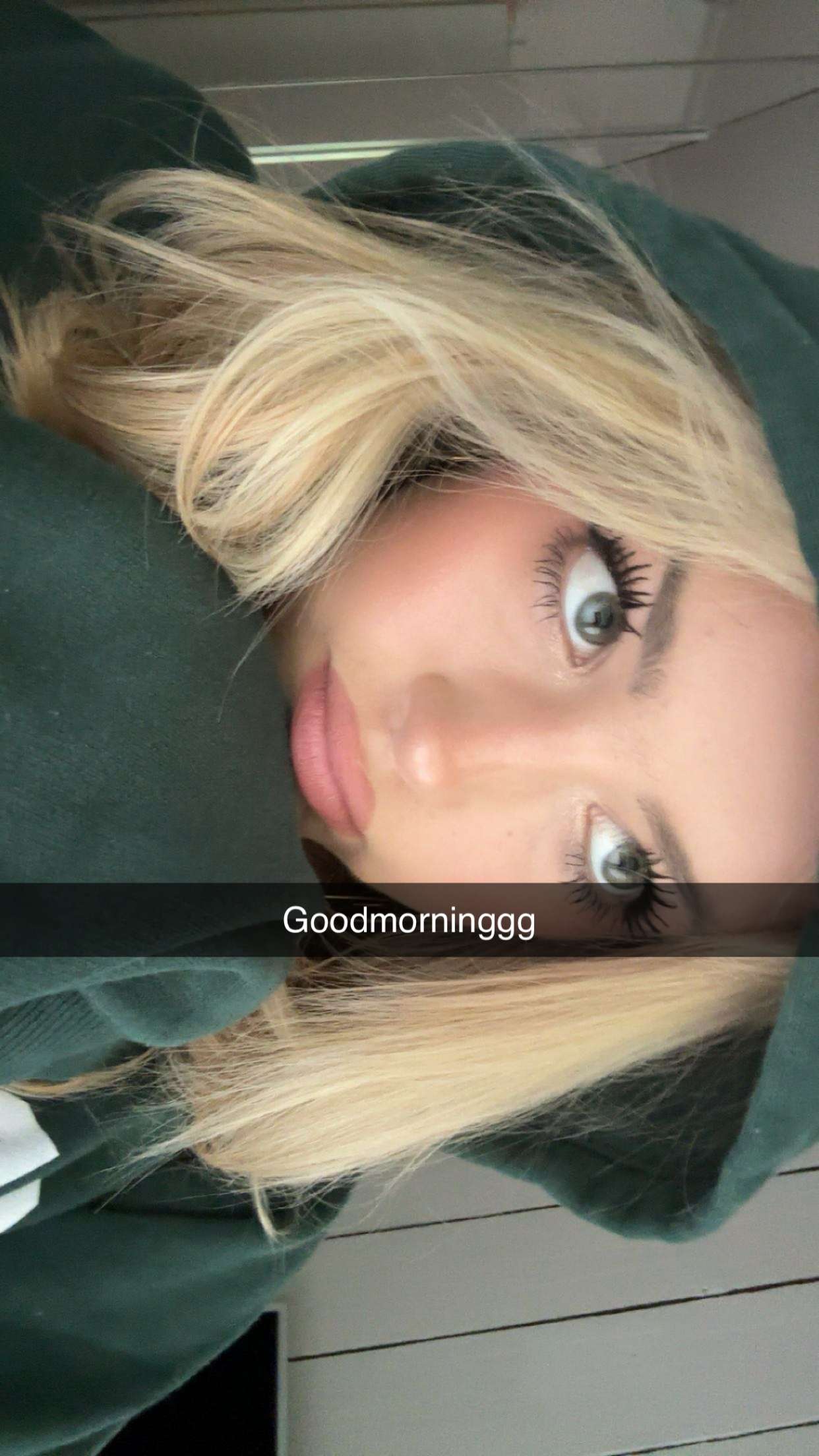 surfsterre snapchat image archive image