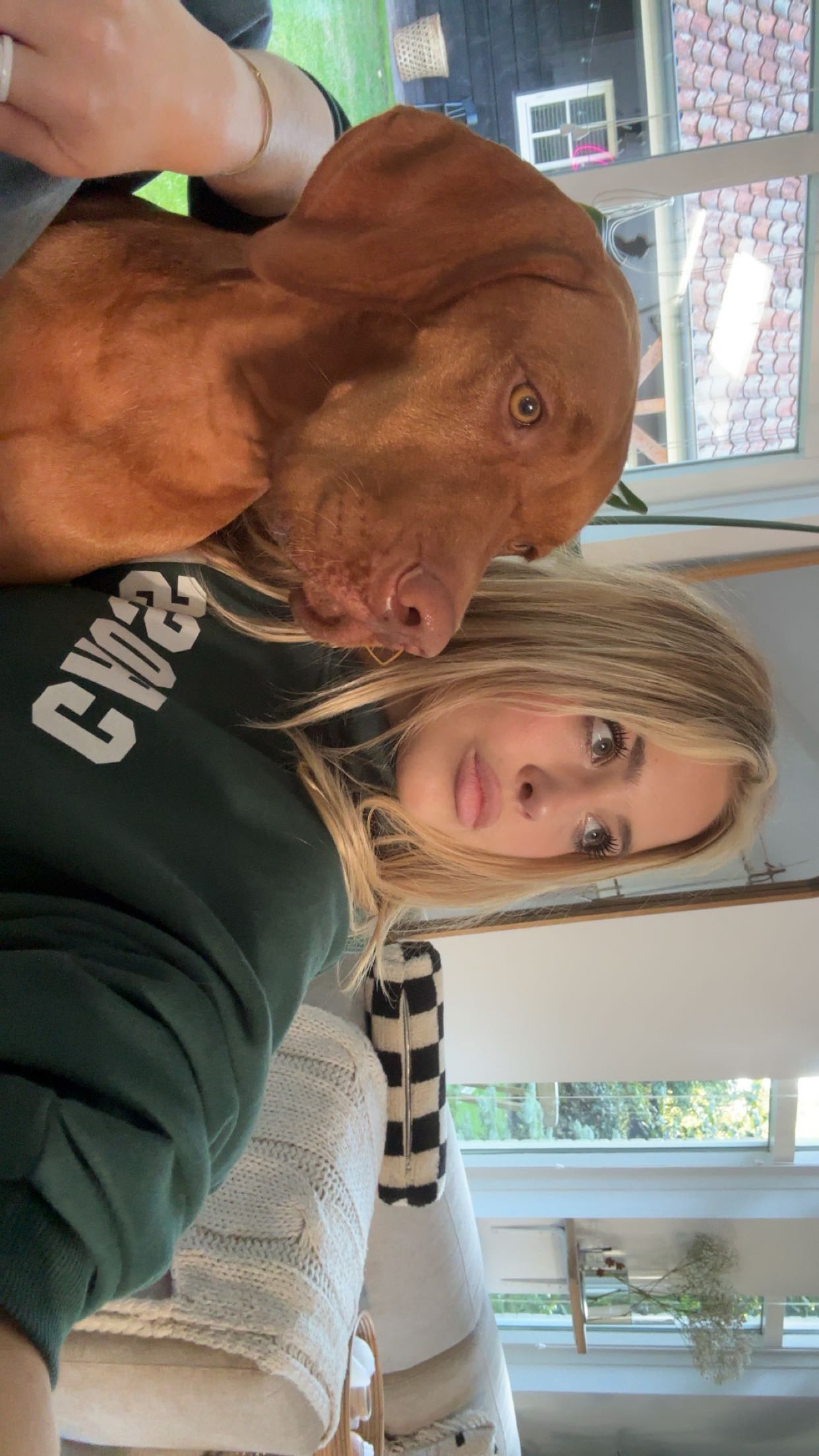 surfsterre snapchat image archive image