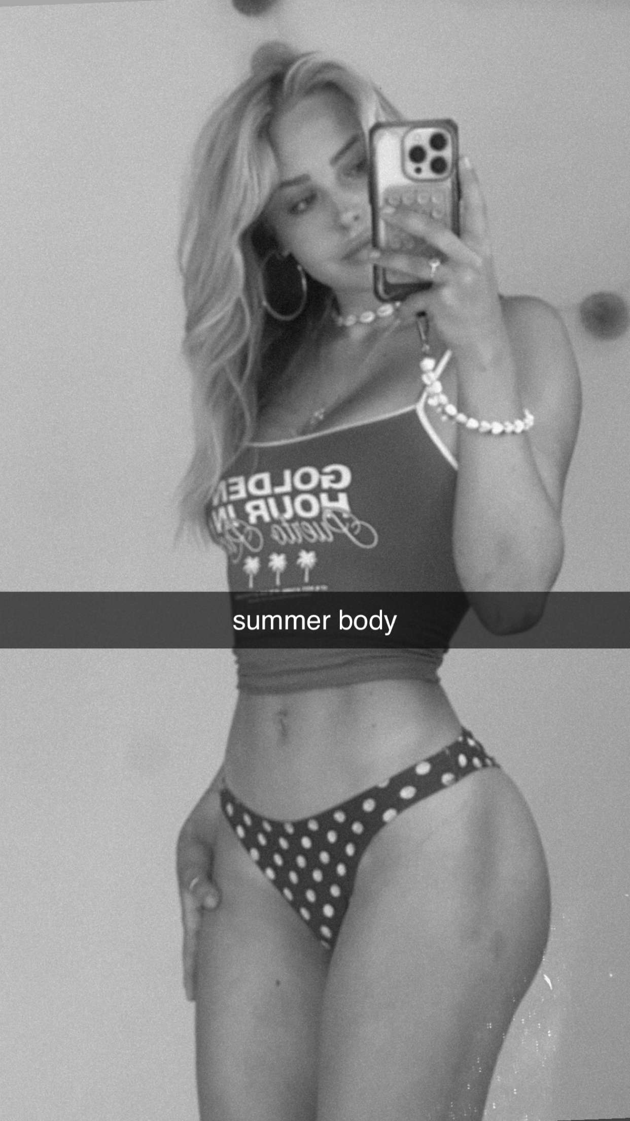 surfsterre snapchat image archive image