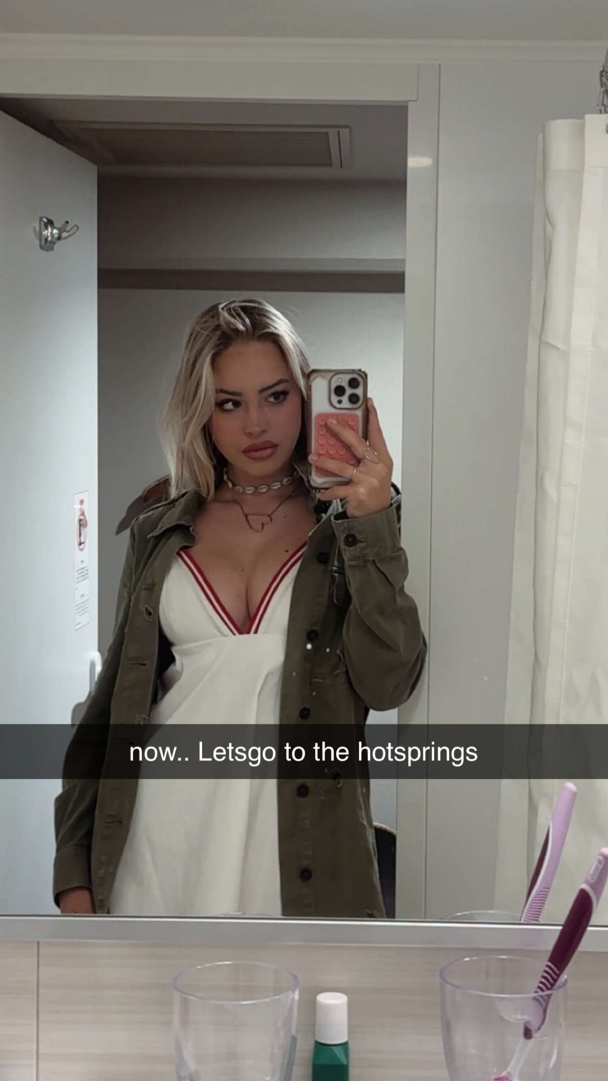 surfsterre snapchat image archive image