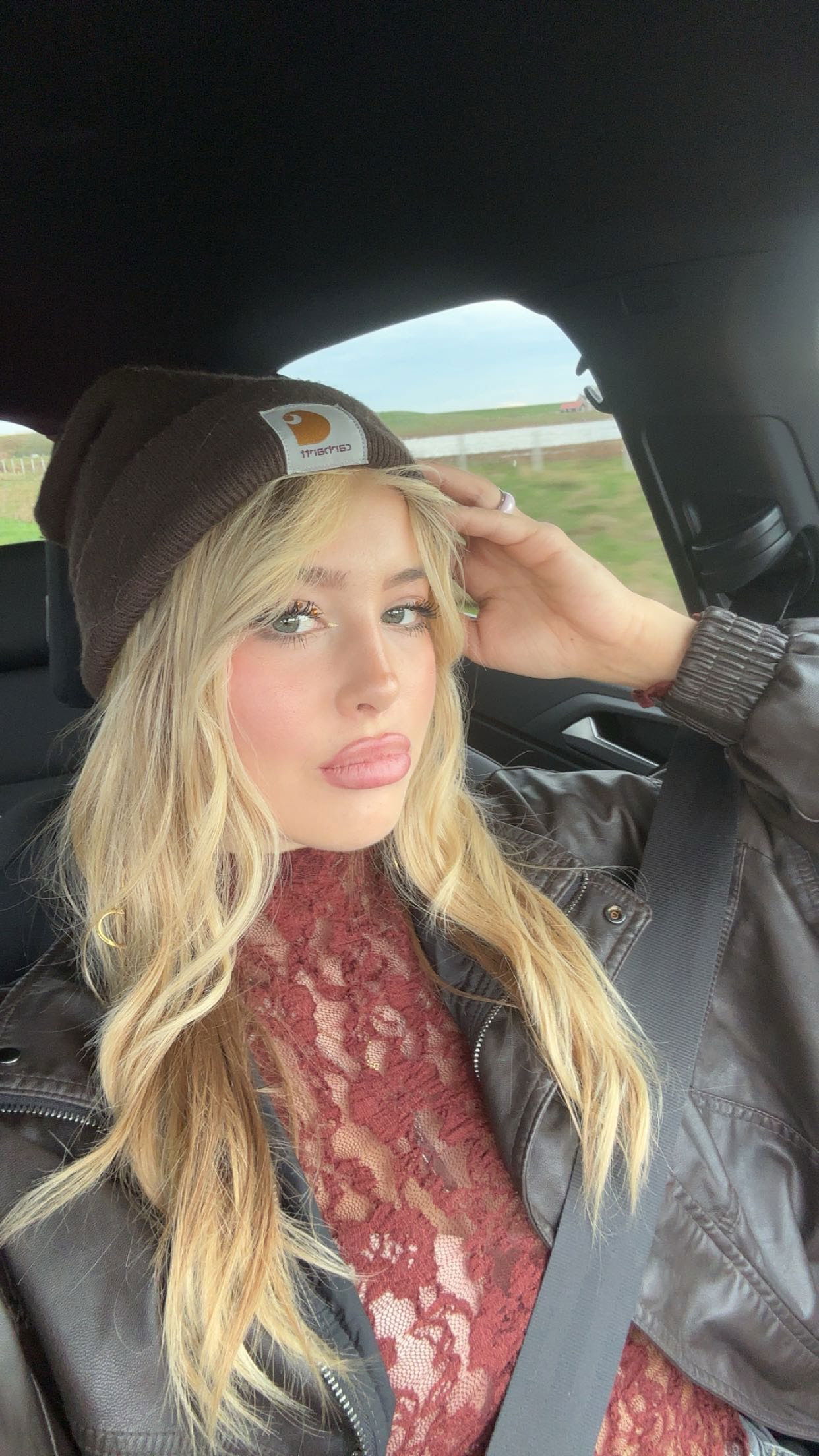 surfsterre snapchat image archive image