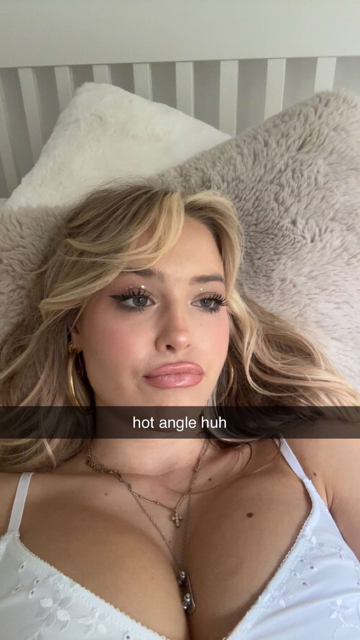 surfsterre snapchat image archive image