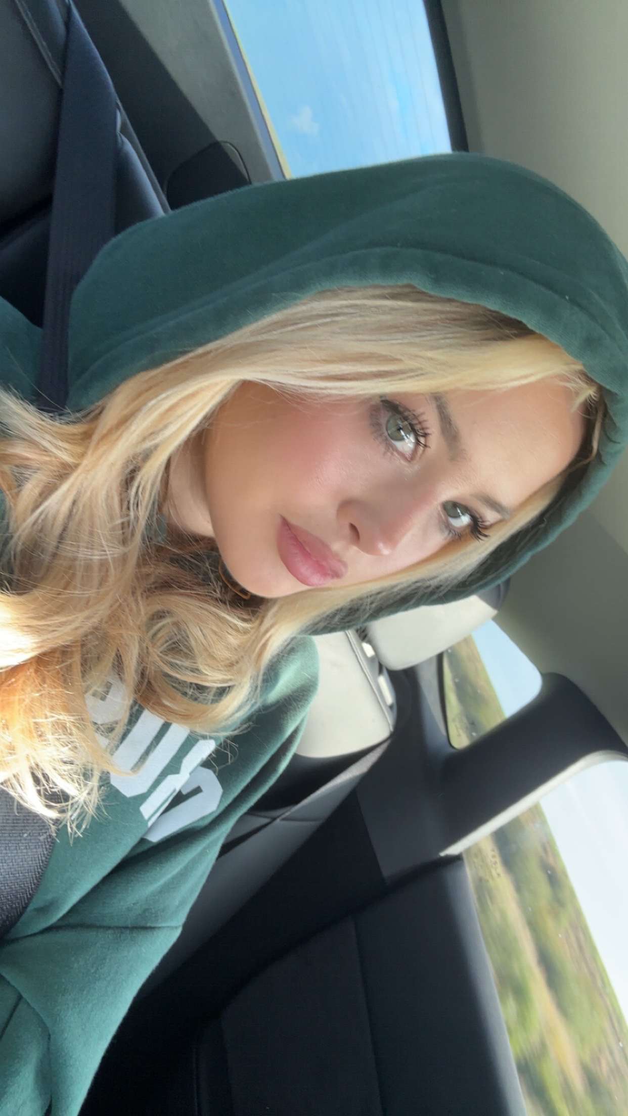 surfsterre snapchat image archive image