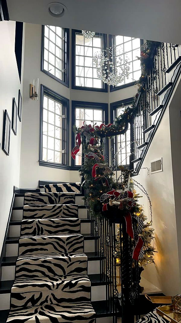 syd.shmitty image ~ Altpins