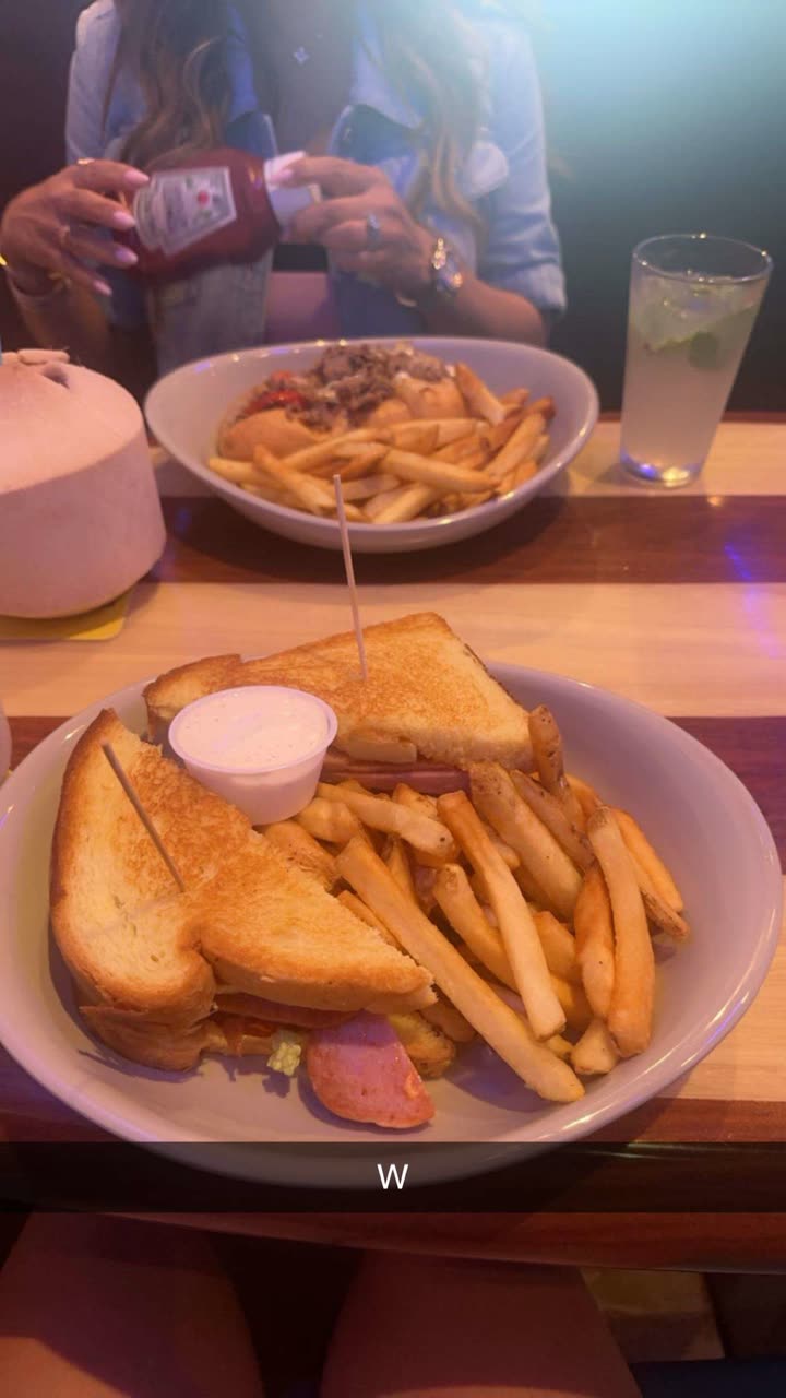 syd.shmitty snapchat image archive image