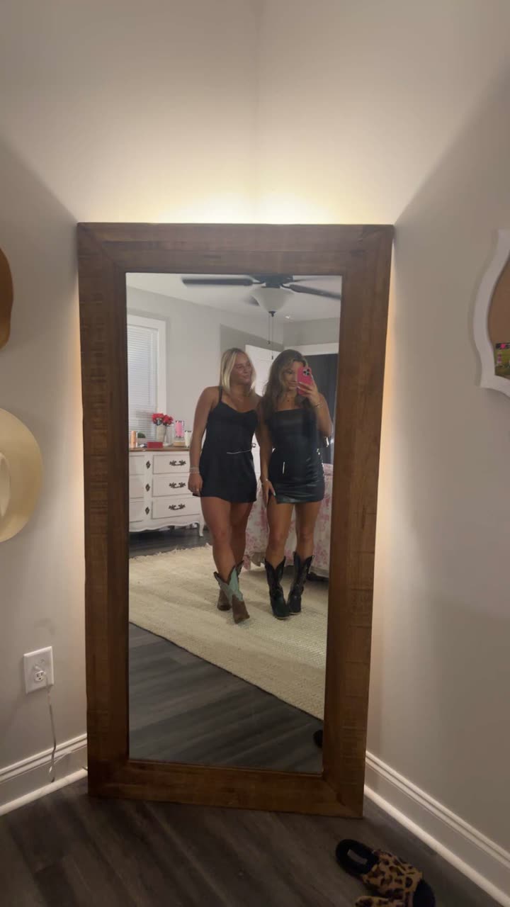 syd.shmitty snapchat image archive image