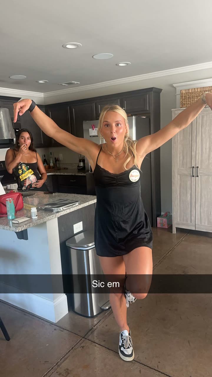 syd.shmitty snapchat image archive image