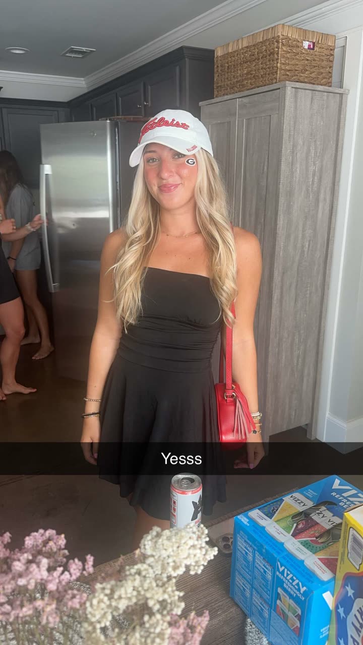 syd.shmitty snapchat image archive image