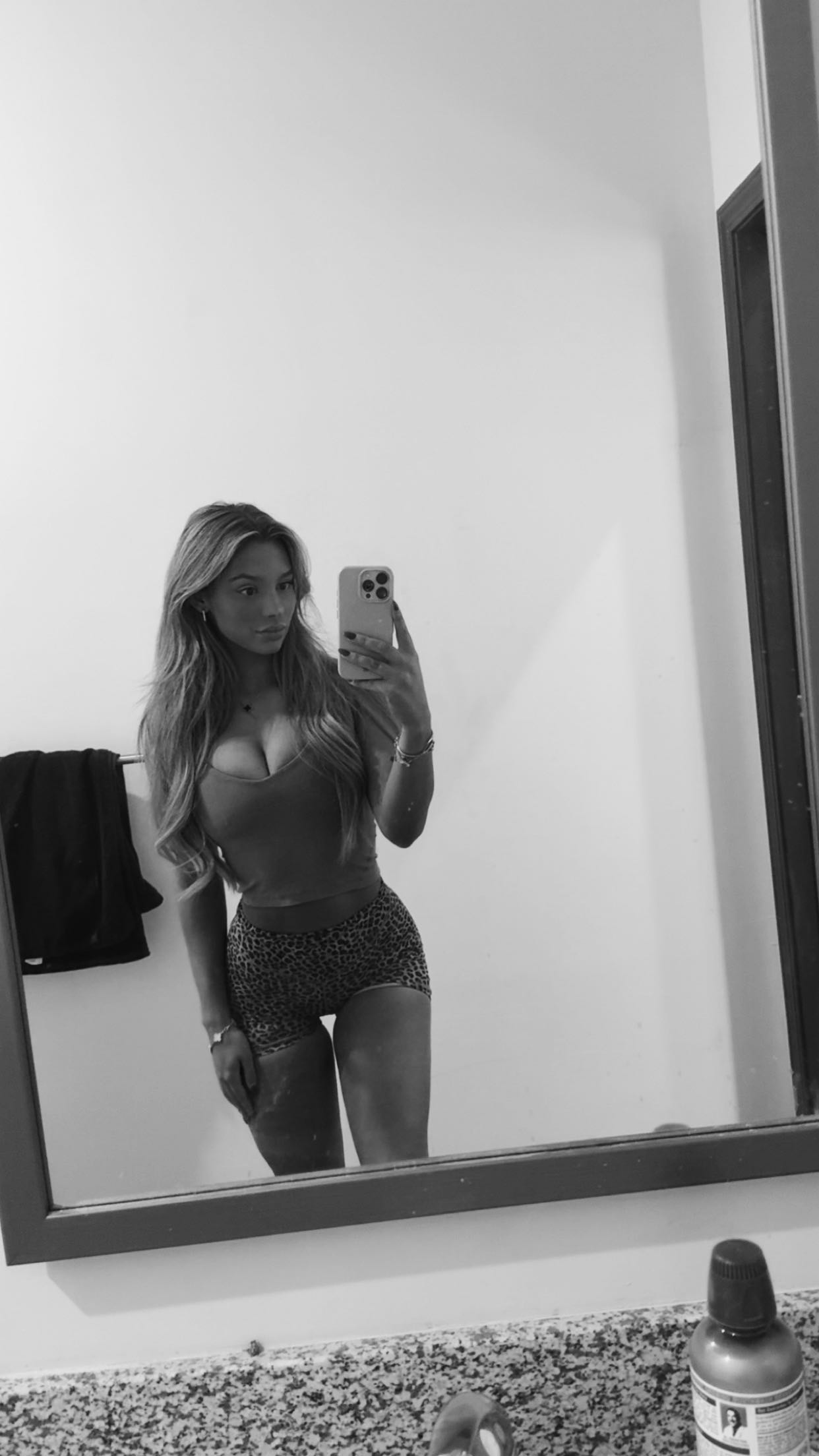 syd.shmitty snapchat image archive image