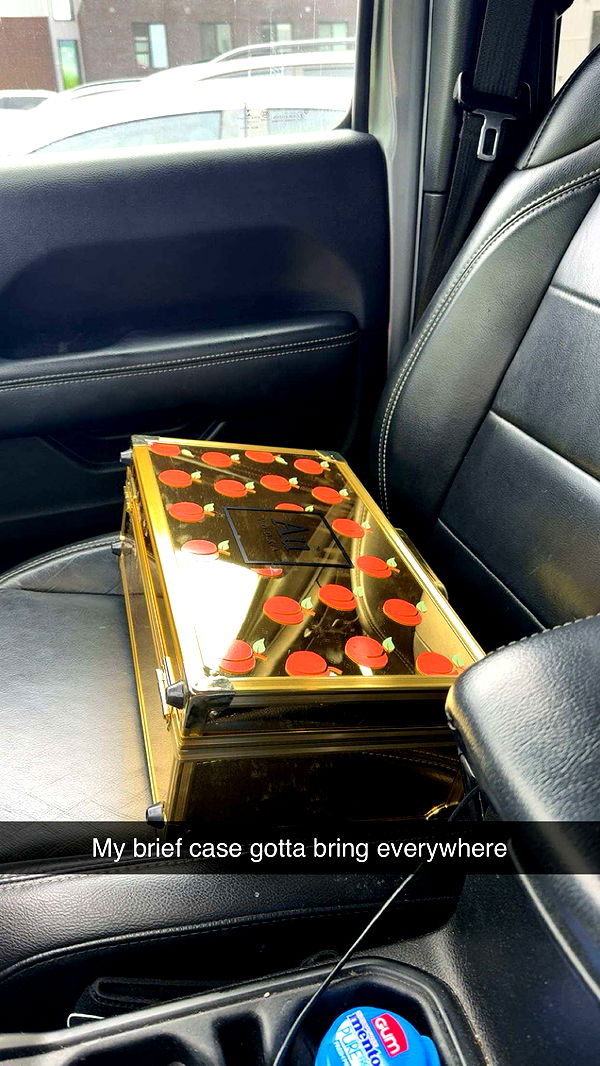 syd.shmitty image ~ Altpins