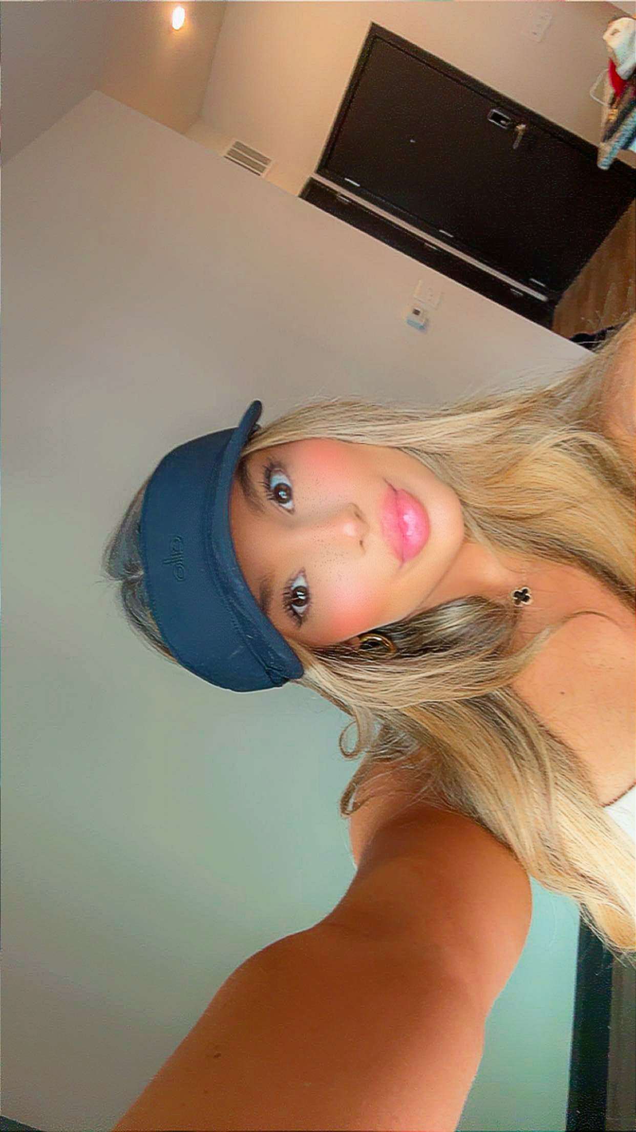 syd.shmitty snapchat image archive image