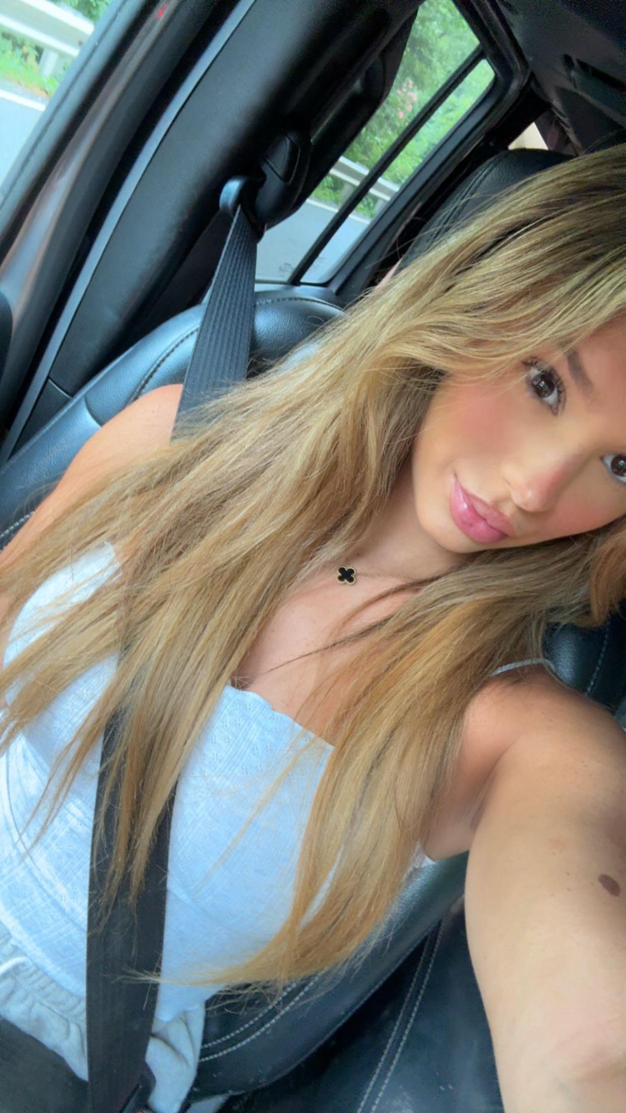 syd.shmitty snapchat image archive image