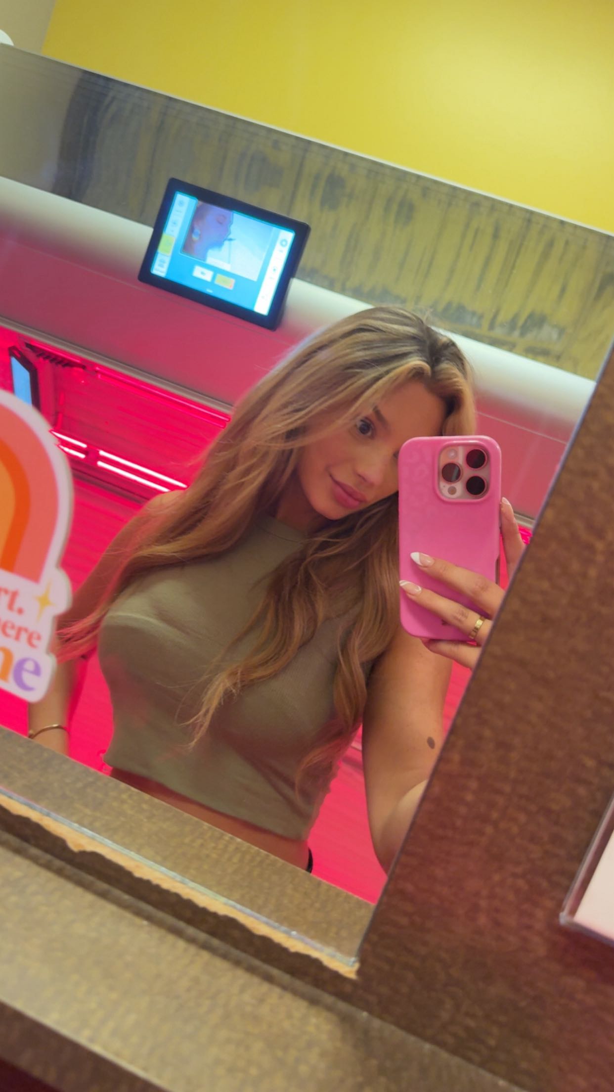 syd.shmitty snapchat image archive image