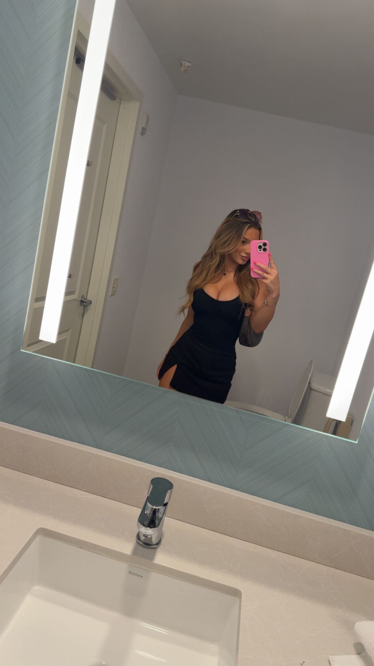 syd.shmitty snapchat image archive image