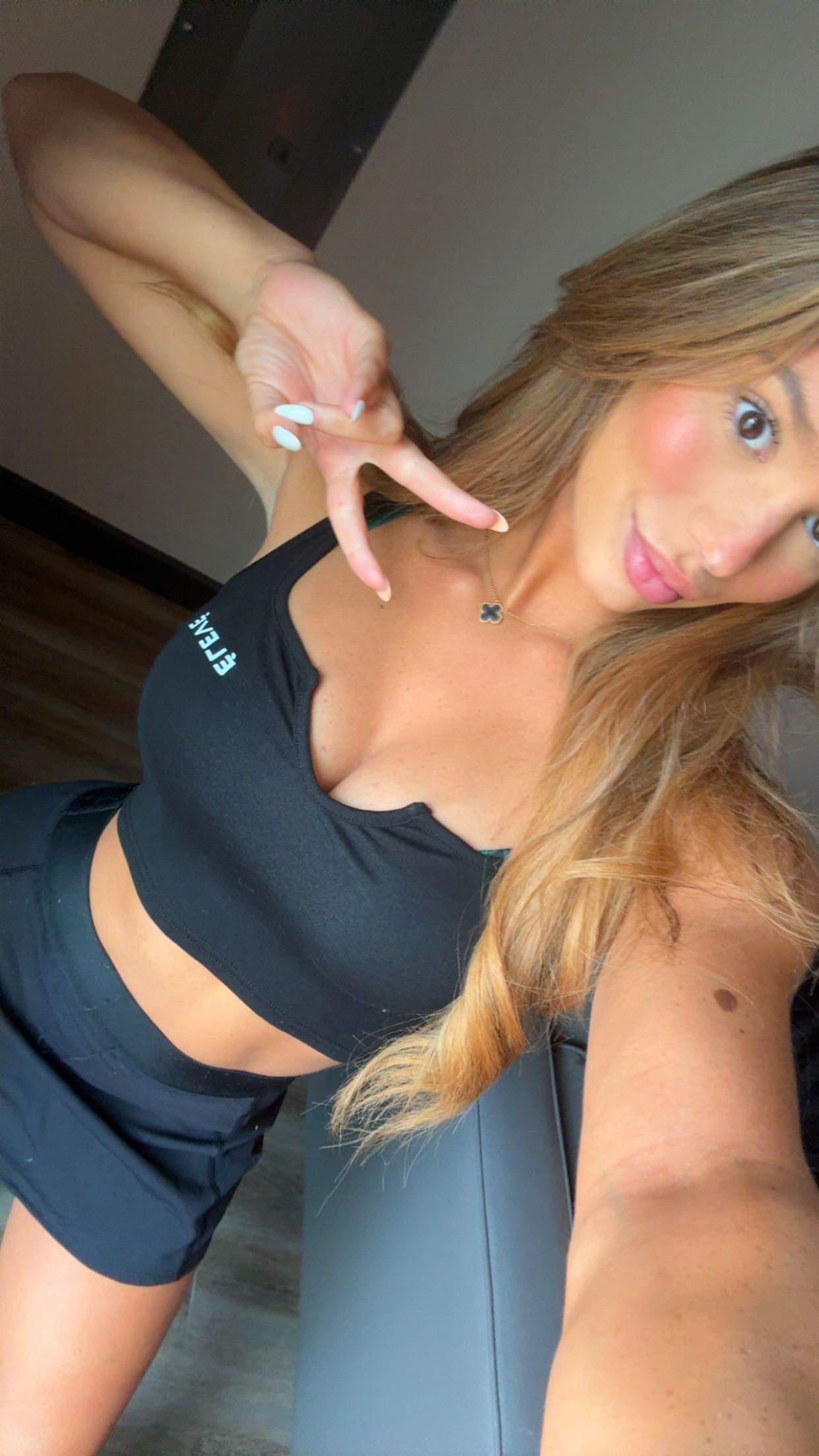 syd.shmitty snapchat image archive image