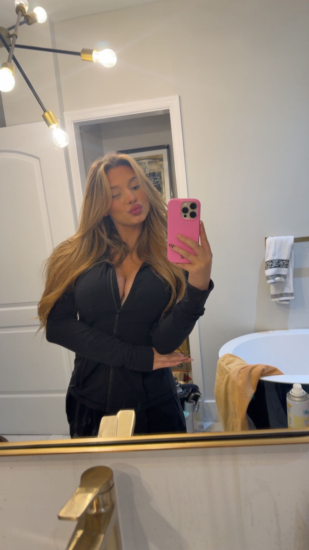 syd.shmitty snapchat image archive image