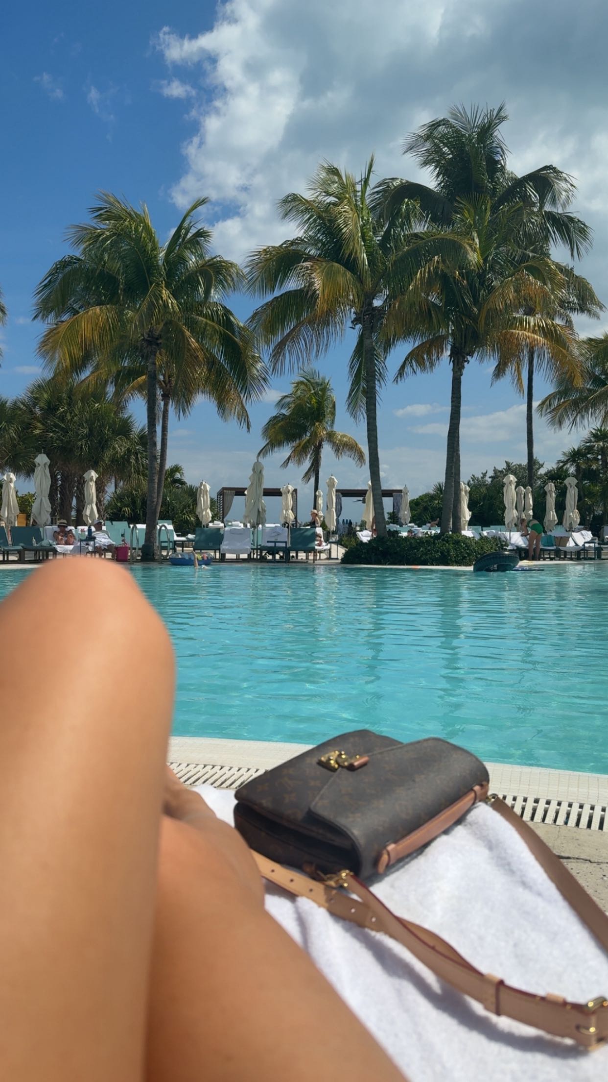 syd.shmitty snapchat image archive image