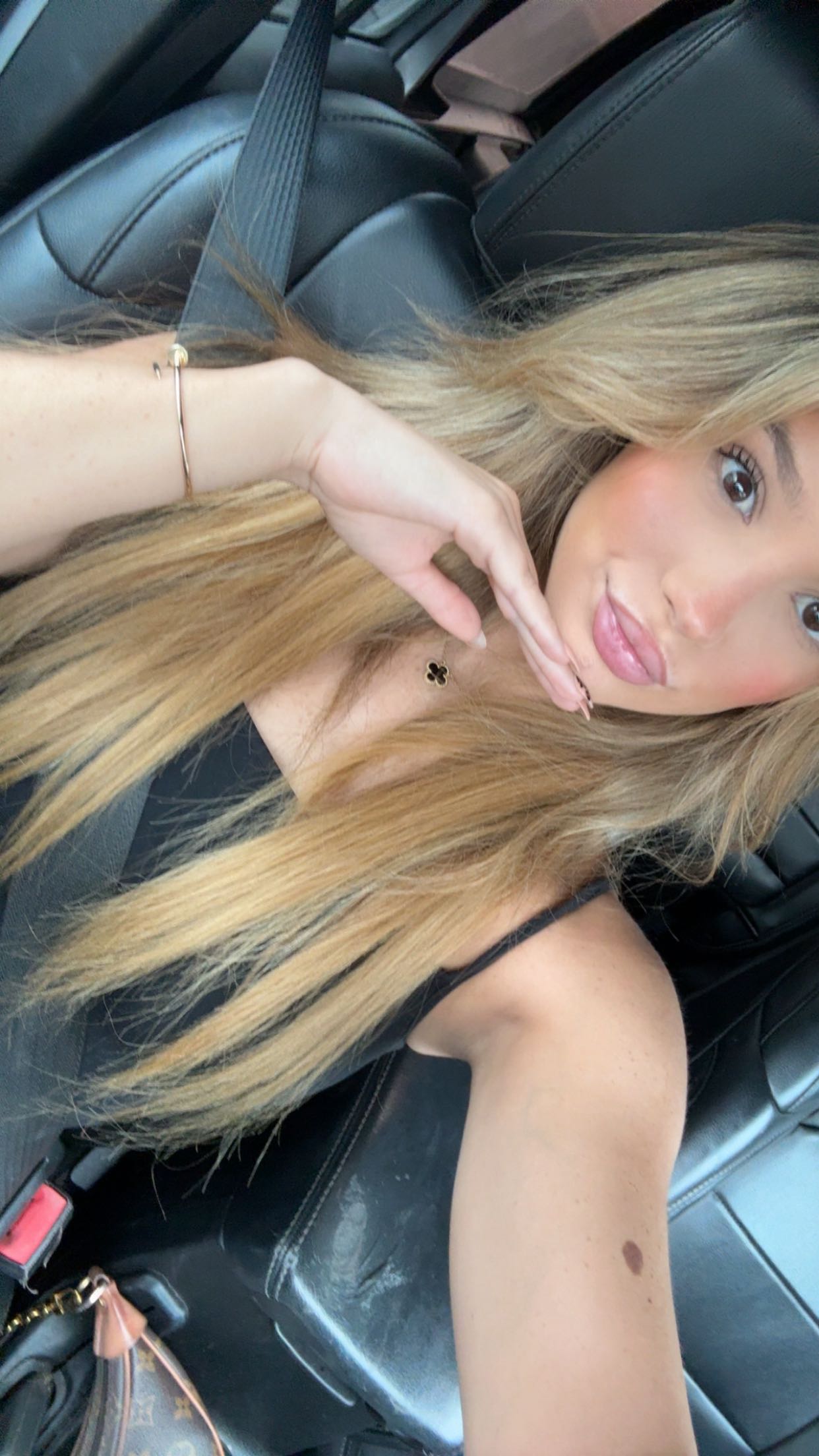 syd.shmitty snapchat image archive image