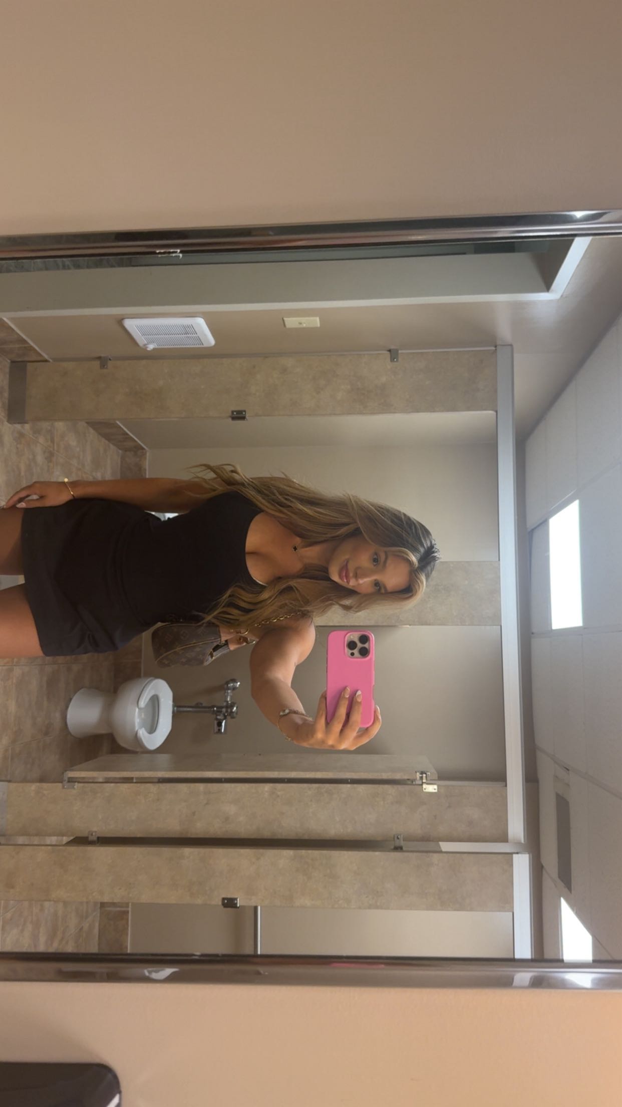 syd.shmitty snapchat image archive image